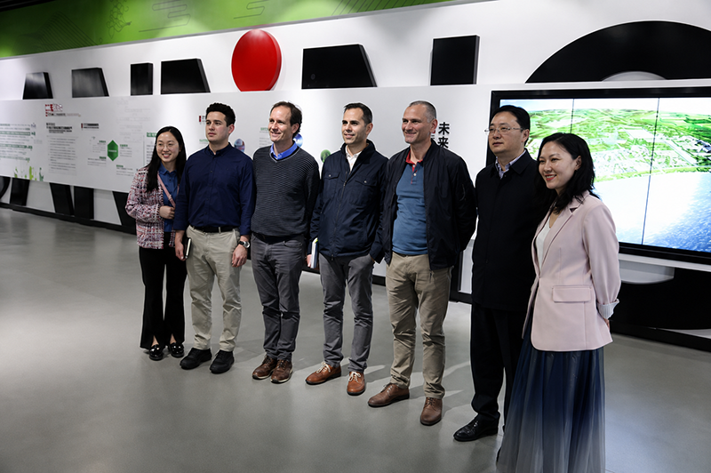SQM Visits Merrycorn to Discuss Further Strategic Cooperation